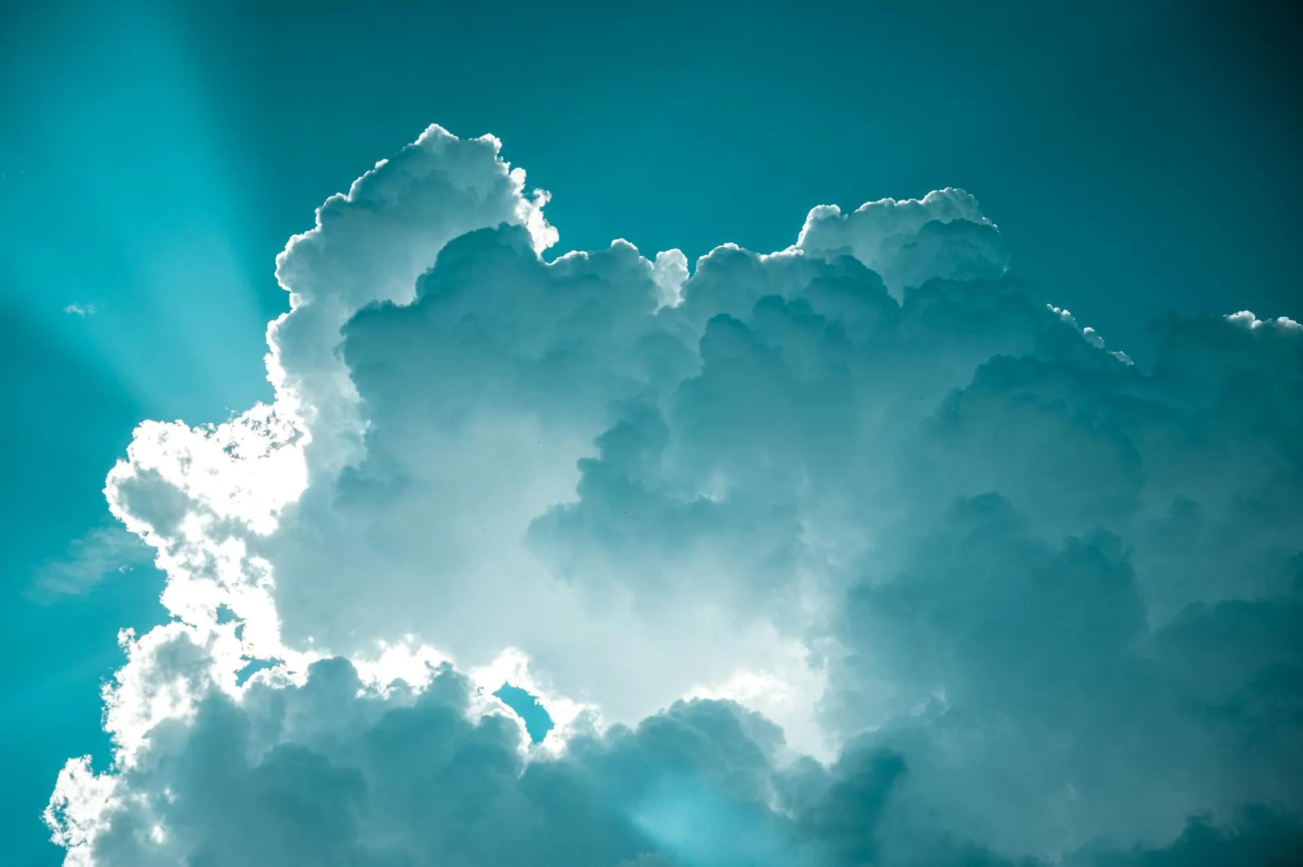 Bulutta Yapay Zekâ Yarışı: Büyük Model Neden Kaybetti?