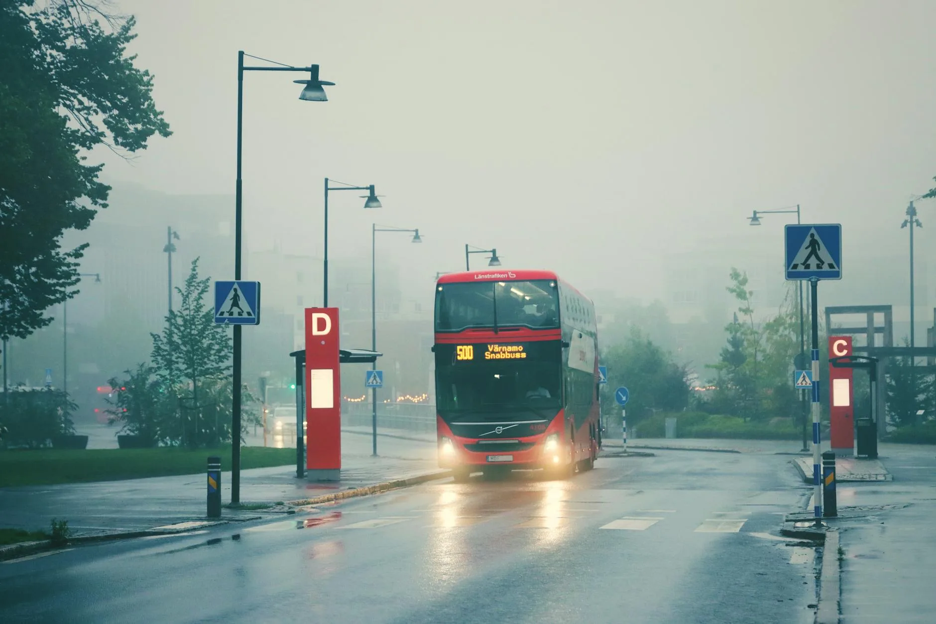 Los Angeles’ta Sürücüsüz Mikrobuslar: Volkswagen’in Sessiz Hamlesi
