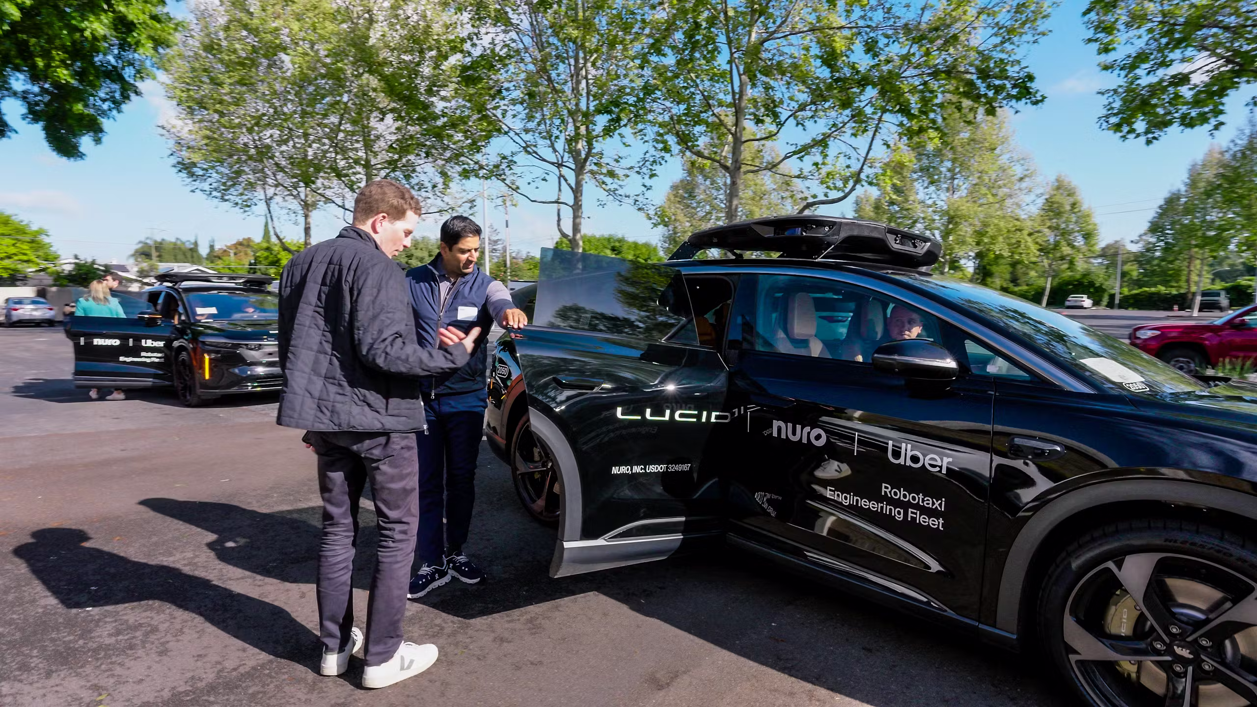 Lucid, Uber’in Robotaksi Hamlesi ve Yeni CEO: Ne Değişiyor?