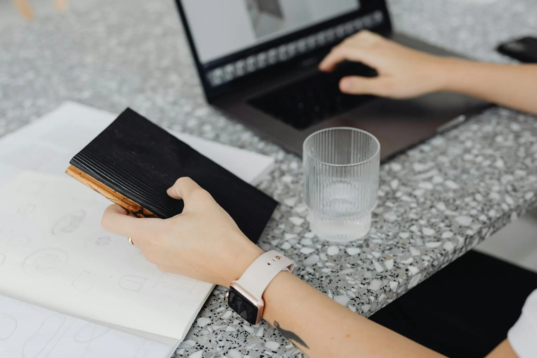 Q1’de Zihni Toplamak: Dağınık Günlerden Çıkış Notları