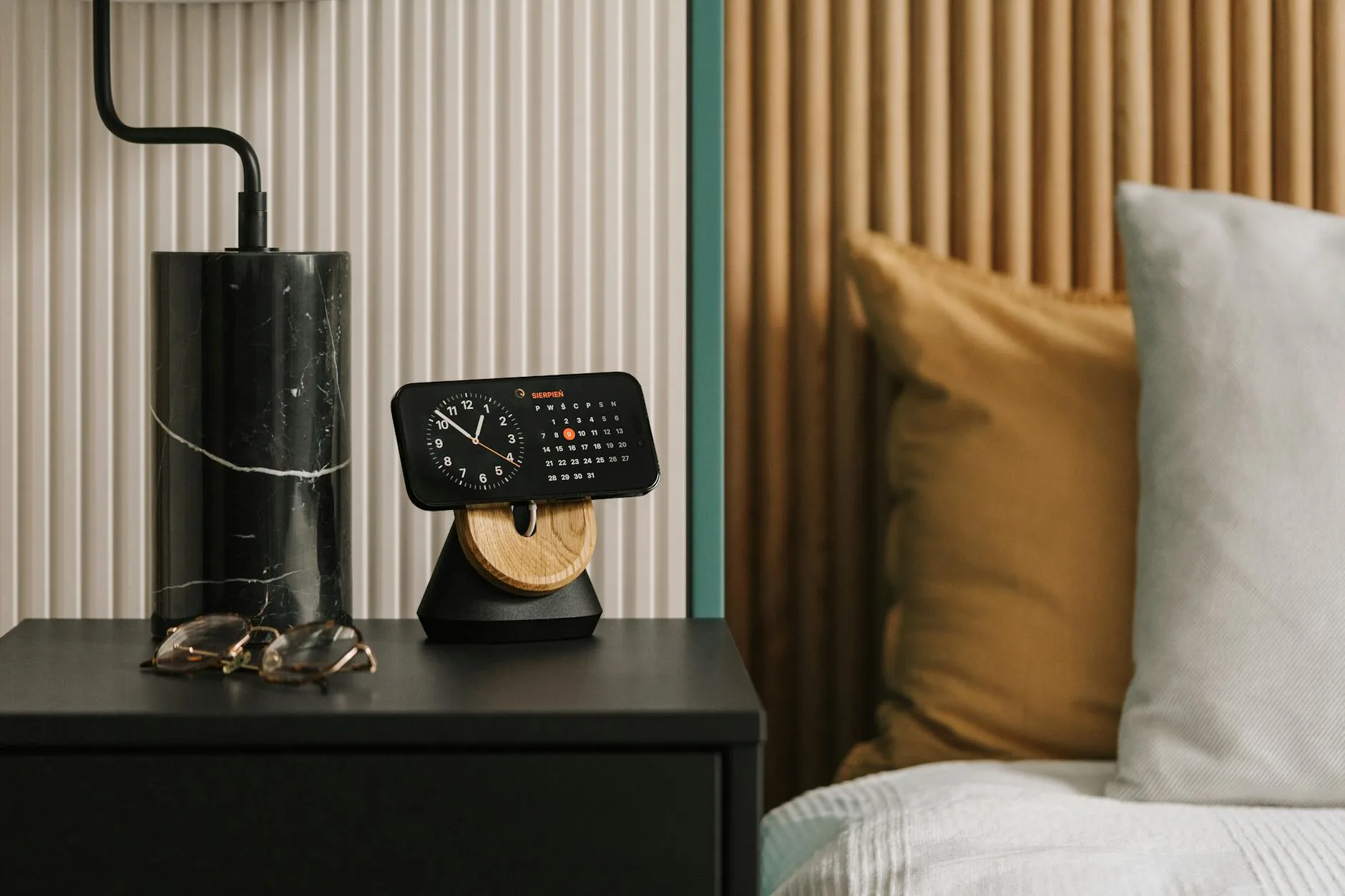 SolidForge: MagSafe’li dayanıklı power bank neden konuşuluyor?