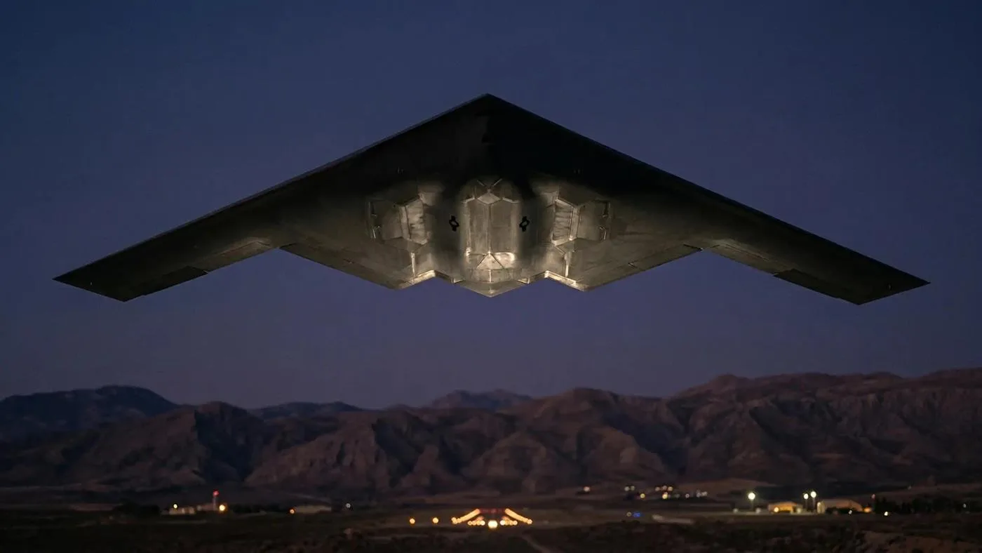 Yunanistan Semalarında Görülen RQ-180 Ne Anlatıyor?